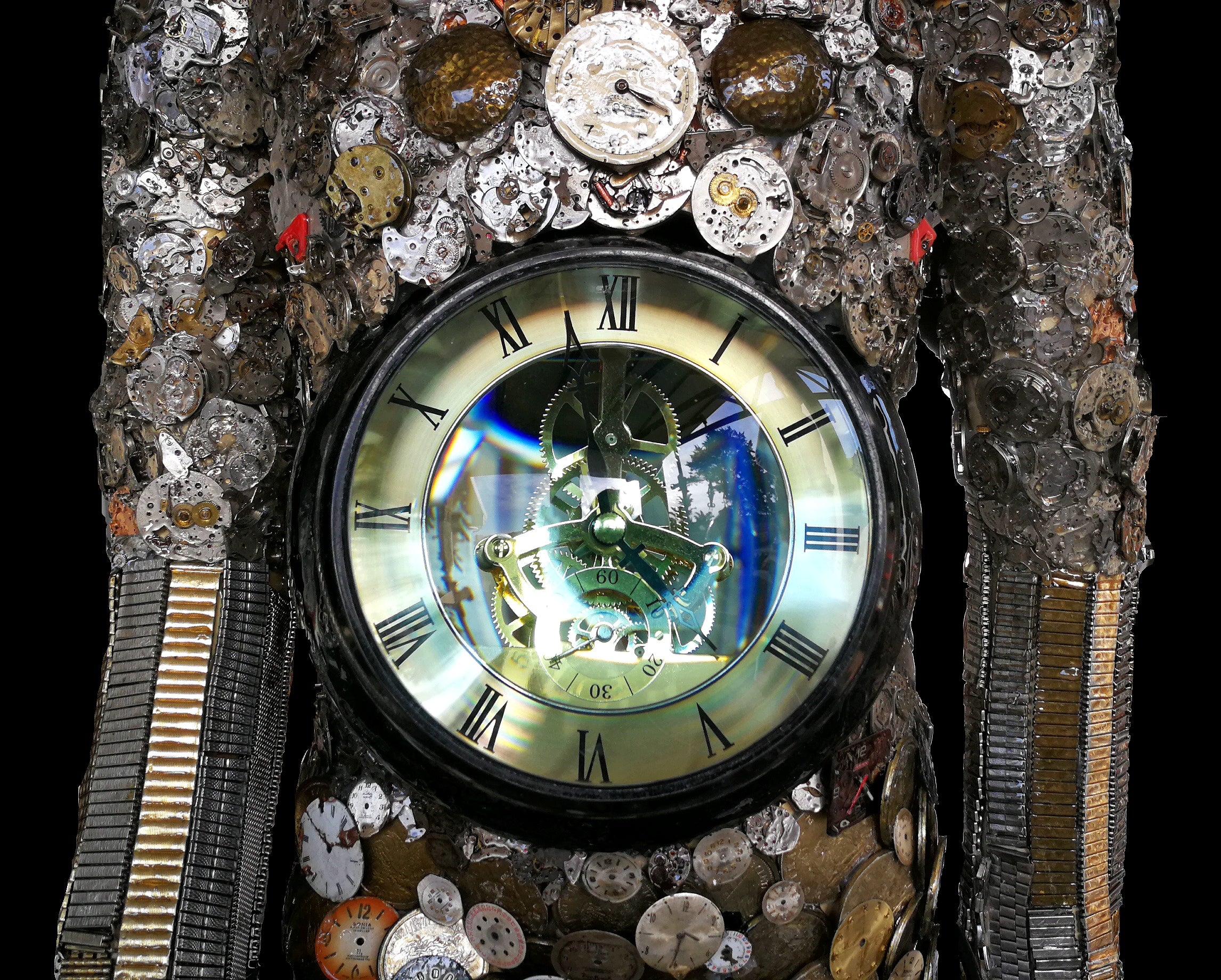 Die Tydbom close-up view of clock