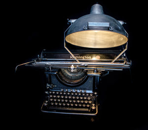 Remington 16 typewriter lamp front view